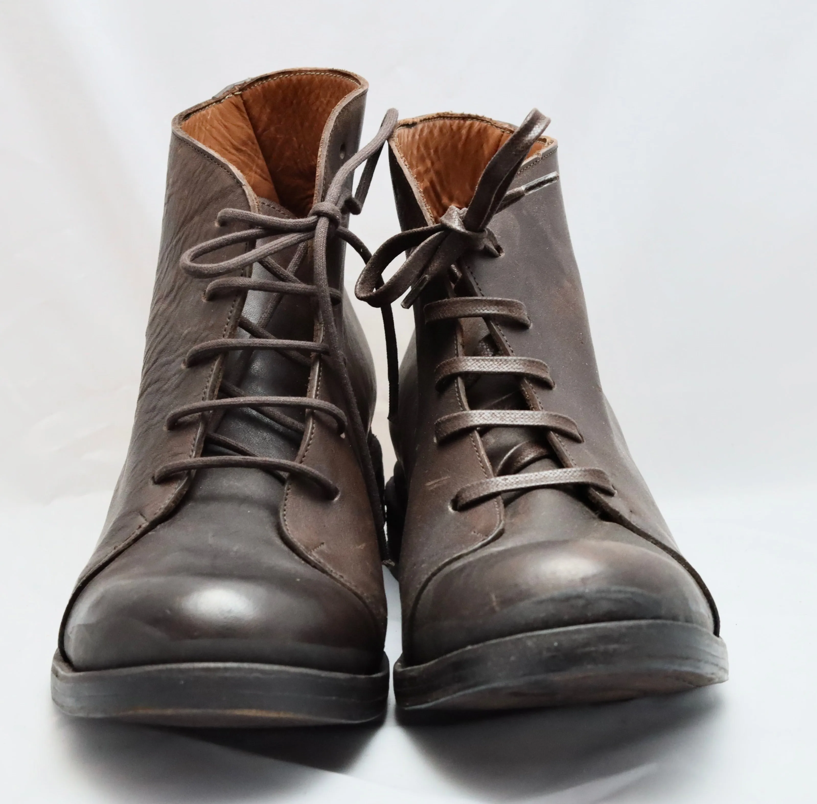 Asym derby boot 1  |  mud  | horse