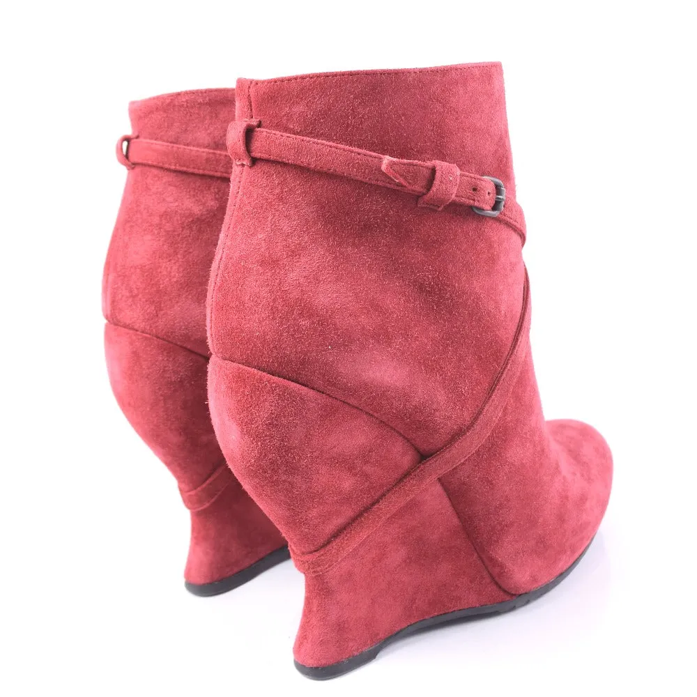 BOTTEGAVENETA Booties Suede Red boots Women Used Authentic